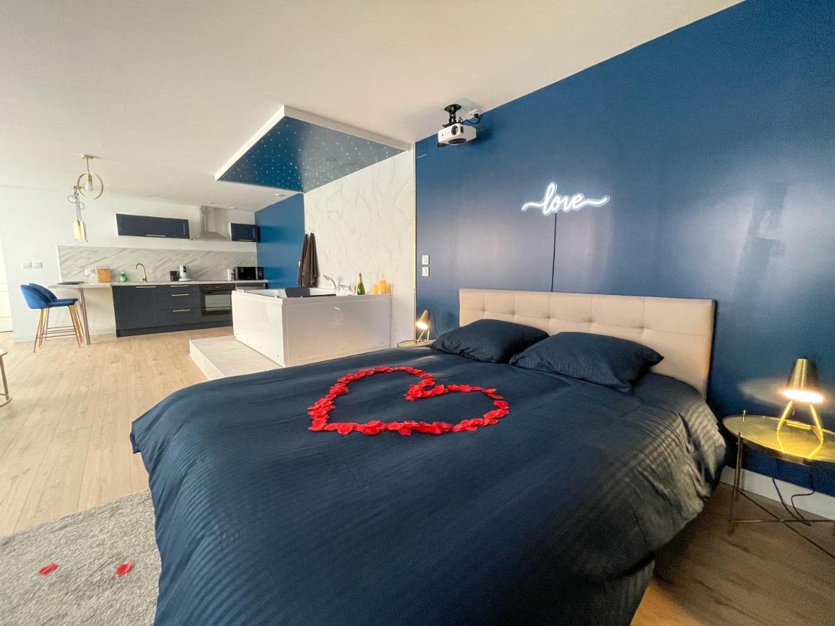Spa Sous Les Etoiles - Cinema - Netflix - Parking - Gare Amiens Luaran gambar
