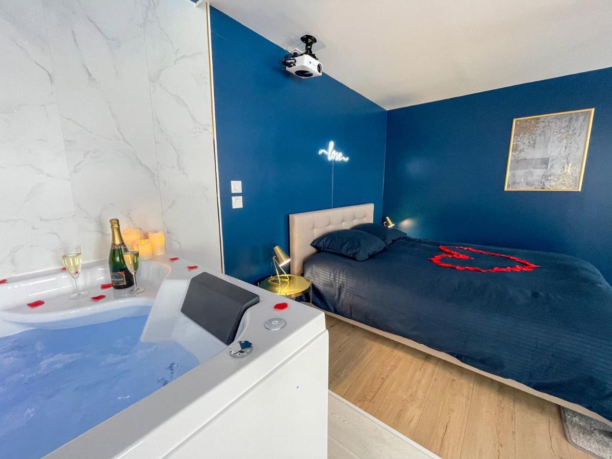 Spa Sous Les Etoiles - Cinema - Netflix - Parking - Gare Amiens Luaran gambar